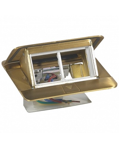 Блок розеточный выдвижной Legrand 054017 в Калининграде Блоки розеток Pintop.ru