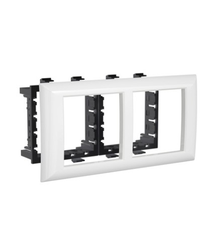 Рамка-суппорт Avanti белый для In-liner Front, 4 мод. DKC 4400914 в Калининграде Аксессуары для лотков Pintop.ru