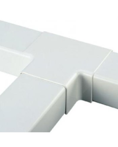 Тройник для короба 70х40 мм DKC AIR70406 в Калининграде Повороты, муфты, тройники Pintop.ru