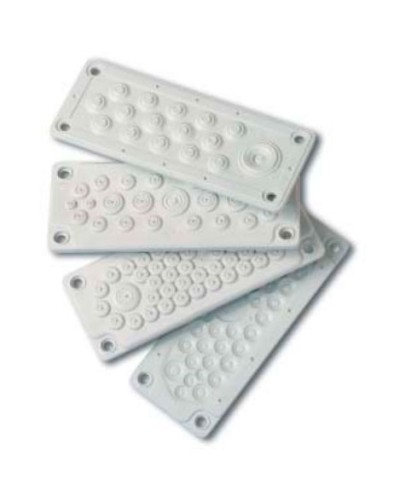 Ввод кабельный пластик DKC R5HTC25 в Калининграде Полки для шкафов и стоек Pintop.ru