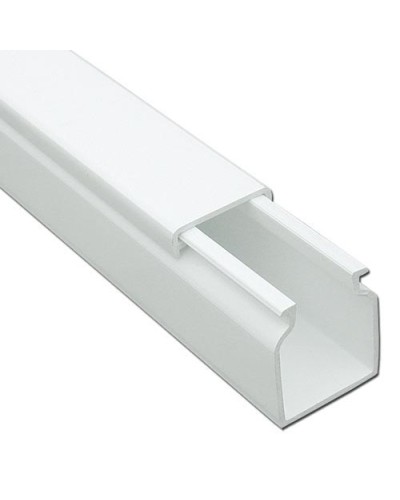 Кабель-канал 12x12 ЭЛЕКОР (120 м/уп) IEK CKK10-012-012-1-K01 в Калининграде Кабель-канал Pintop.ru