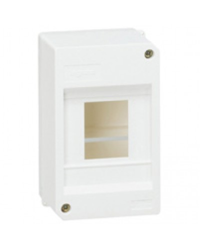 Щиток накладной Mini S 4 модуля белый Legrand 001357 в Калининграде Боксы для автоматов Pintop.ru