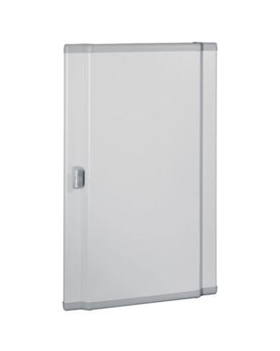 Дверь металлическая Legrand 020255 в Калининграде Аксессуары для стоек и шкафов Pintop.ru