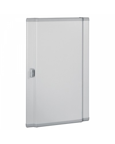 Дверь изогнутая металлическая Legrand 020557 в Калининграде Аксессуары для стоек и шкафов Pintop.ru