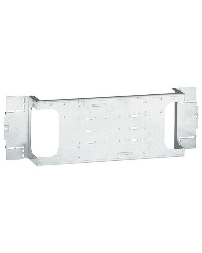 Пластина монтажная Legrand 020617 в Калининграде Аксессуары для стоек и шкафов Pintop.ru