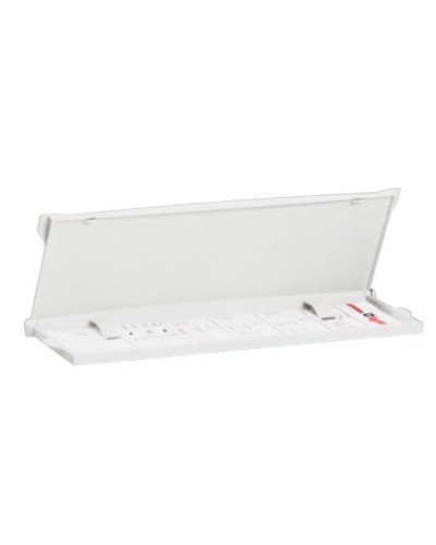 Карман для схем закрытый Legrand 036582 в Калининграде Полки для шкафов и стоек Pintop.ru