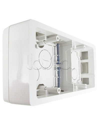 Коробка Legrand 080242 в Калининграде Распределительные коробки Pintop.ru