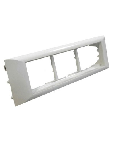 Суппорт для 3 розеток 45х45 или 6 модулей 22.5х45 для кабель-канала серии ARC-LAN Экопласт 573916 в Калининграде Аксессуары для кабель-канала Pintop.ru