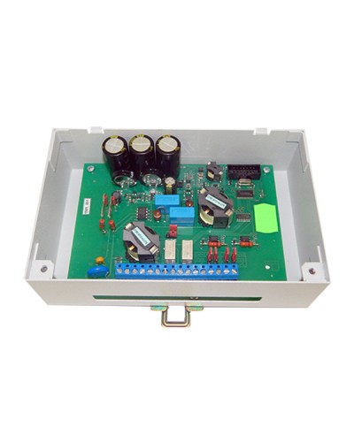 Блок распределения управления и сопряжения Тромбон БРУ-М30Д в Калининграде Системы оповещения и управления эвакуацией Pintop.ru